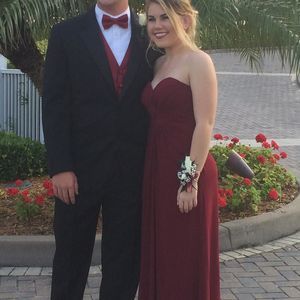 Meet your Posher, Justin